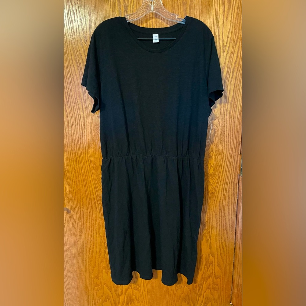 Old Navy Women’s 1X Plus black dress